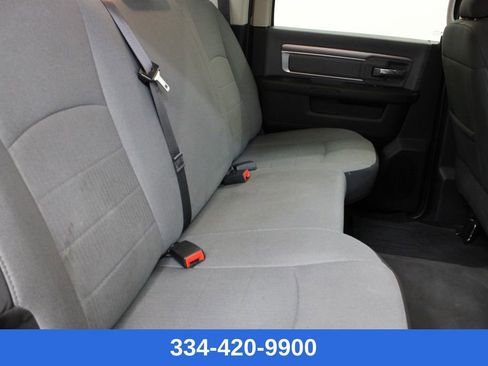 Used 2022 RAM 1500 Classic SLT image 17