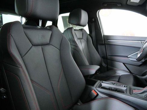 Certified 2025 Audi Q3 2.0T Premium Plus w/ Premium Plus Package AWD/4WD image 12