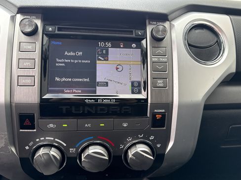 Used 2016 Toyota Tundra SR5 image 24