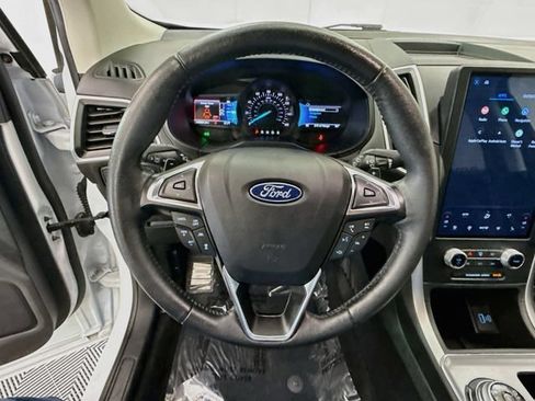 Used 2022 Ford Edge SEL w/ Sport Appearance Package AWD/4WD image 11
