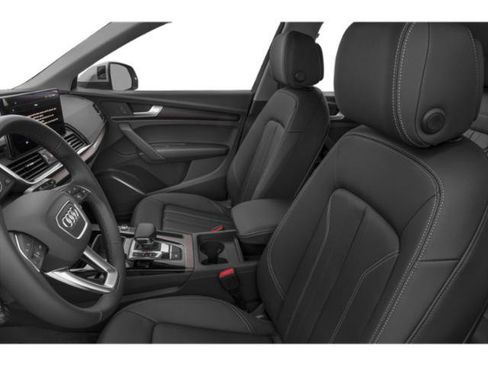Used 2025 Audi Q5 2.0T Premium Plus w/ Premium Plus Package image 9