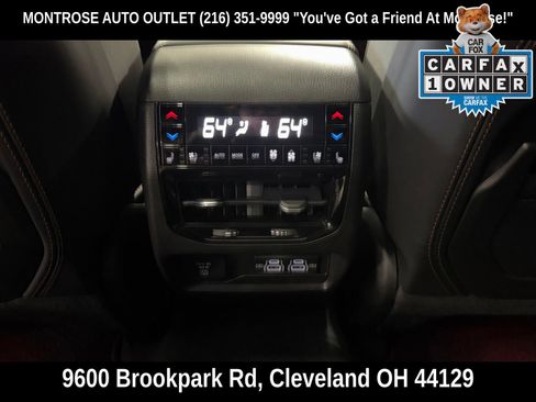 Used 2022 Jeep Grand Cherokee Summit AWD/4WD image 38