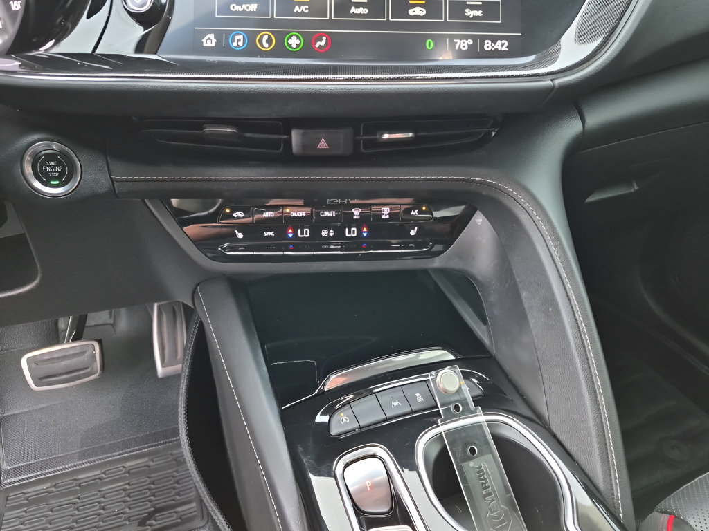 Used 2023 Buick Envision Essence w/ Sport Touring Package FWD image 24