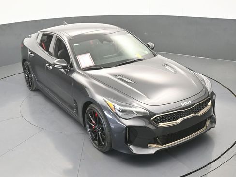 Used 2023 Kia Stinger GT2 image 65