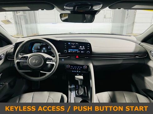 Used 2025 Hyundai Elantra Sport w/ Cargo Package FWD image 4