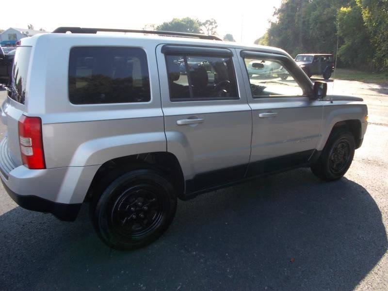 Used 2012 Jeep Patriot Sport w/ PWR Value Group AWD/4WD image 13