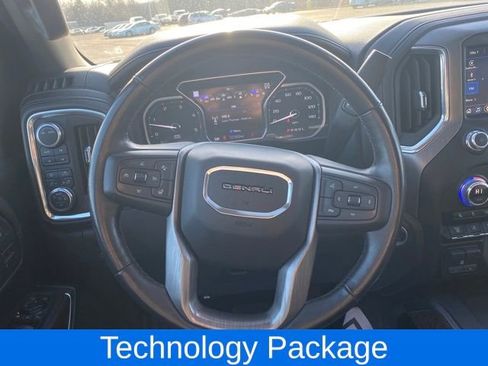 Used 2021 GMC Sierra 2500 Denali w/ Denali Black Diamond Edition image 8