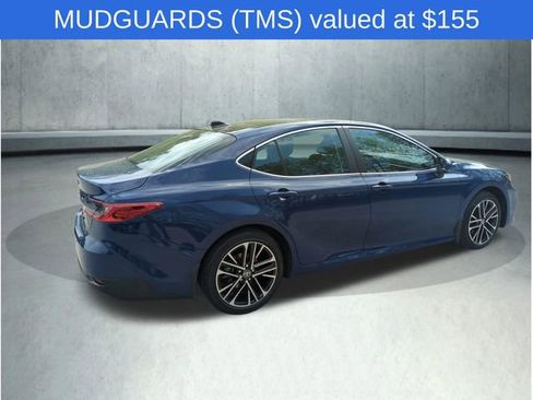 Used 2025 Toyota Camry XLE w/ Premium Plus Package AWD/4WD image 7