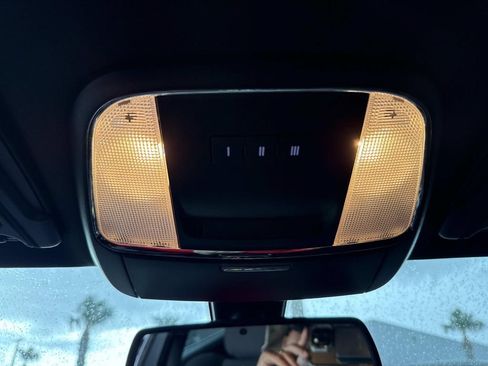 Used 2022 Dodge Charger GT RWD image 43