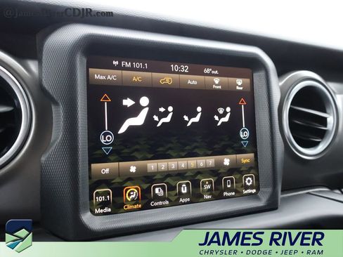 Used 2023 Jeep Wrangler Unlimited Rubicon 4xe AWD/4WD image 32