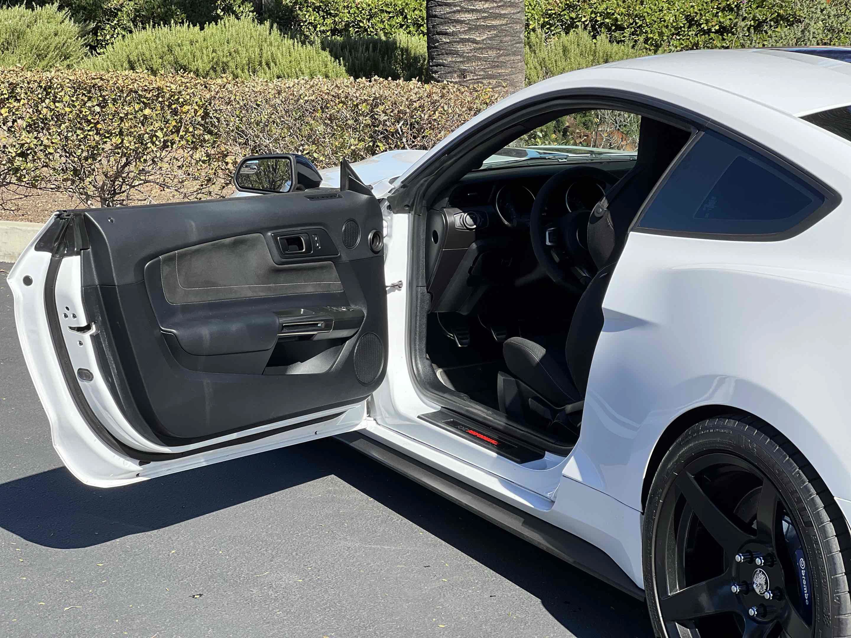 Used 2017 Ford Mustang Shelby GT350 RWD image 67