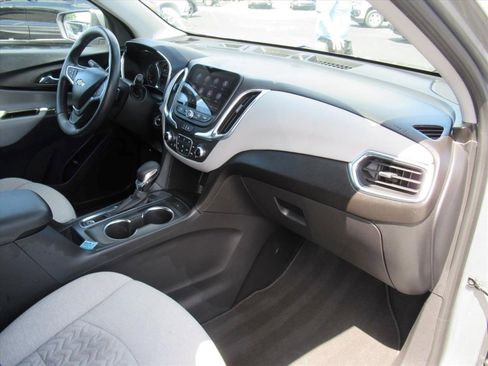 Certified 2023 Chevrolet Equinox LT FWD image 10