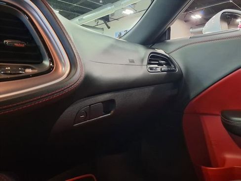 Used 2022 Dodge Challenger R/T Scat Pack w/ Shaker Package image 28