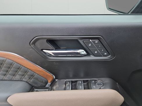 New 2026 GMC Canyon Denali w/ LPO, Denali Black Edition image 27