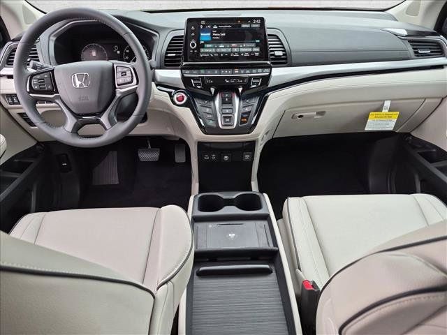 New 2026 Honda Odyssey Touring image 15