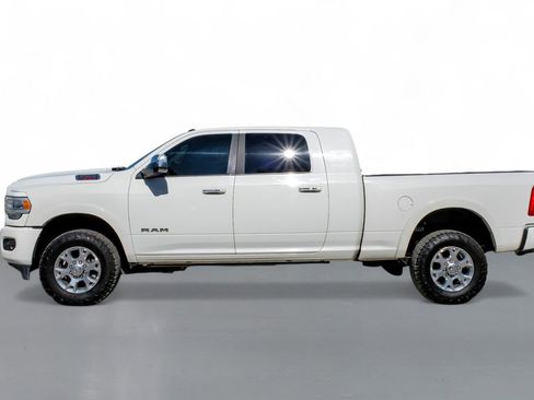 Used 2019 RAM 2500 Laramie image 9