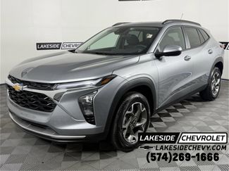 New 2025 Chevrolet Trax LT w/ Driver Confidence Package video 1