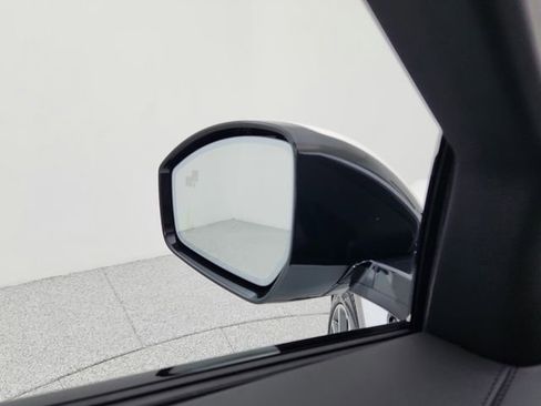 New 2026 Jaguar F-PACE SVR image 27