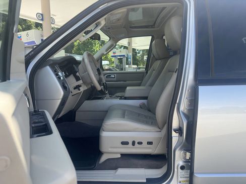 Used 2014 Ford Expedition EL Limited w/ Equipment Group 301A image 4