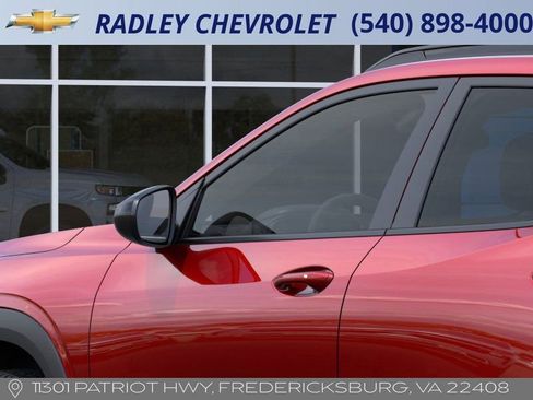 New 2026 Chevrolet Trax RS image 12