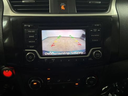 Used 2017 Nissan Sentra SV FWD image 14