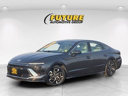 Used 2025 Hyundai Sonata SEL FWD image 10
