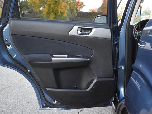 Used 2012 Subaru Forester 2.5X Limited image 10