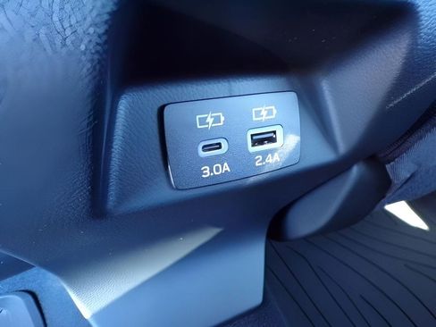Certified 2025 Subaru Crosstrek 2.0i Premium AWD/4WD image 16