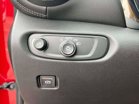 Used 2023 Chevrolet Blazer LT w/ LPO, Black Grille Bar Package image 20