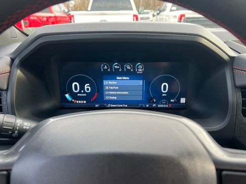 Used 2024 Ford Expedition Limited image 39