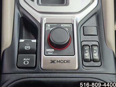 Used 2023 Subaru Forester Premium AWD/4WD image 29