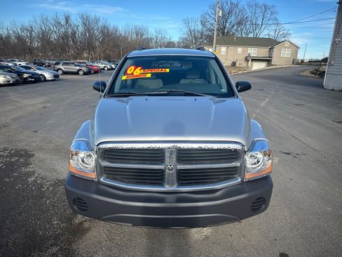 Used 2006 Dodge Durango SXT image 3