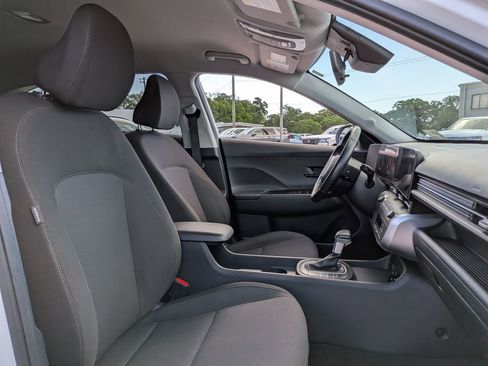 Used 2024 Hyundai Kona SEL AWD/4WD image 30