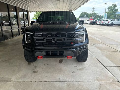 New 2026 Ford F150 Raptor w/ Equipment Group 803A Raptor R AWD/4WD image 2
