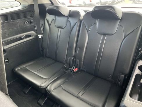 Used 2021 Kia Sorento S w/ Panoramic Sunroof Package FWD image 33
