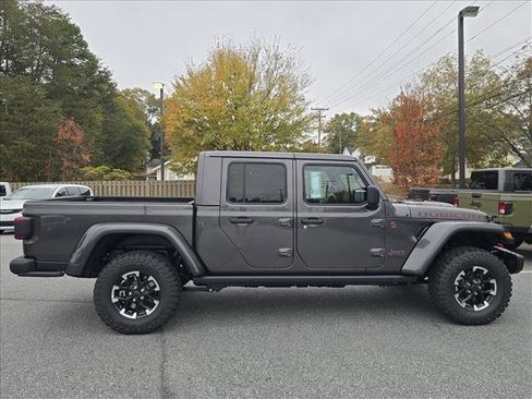 New 2026 Jeep Gladiator Rubicon image 2