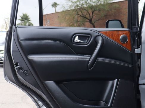 Used 2019 INFINITI QX80 Luxe w/ Proassist Package image 31