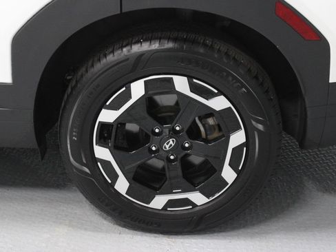 Used 2024 Hyundai Santa Fe SE AWD/4WD image 18