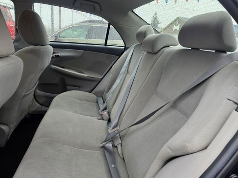 Used 2013 Toyota Corolla LE Special Edition image 21