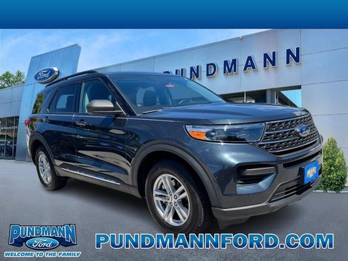 Used 2022 Ford Explorer XLT w/ Class IV Trailer Tow Package AWD/4WD image 1