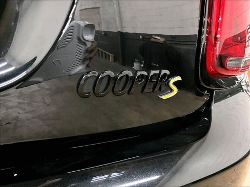 Used 2024 MINI Cooper SE image 11