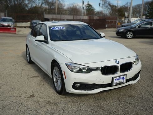 Used 2016 BMW 320i xDrive Sedan image 1