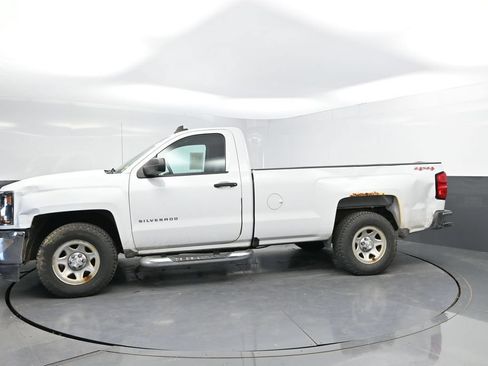 Used 2017 Chevrolet Silverado 1500 W/T w/ WT Convenience Package AWD/4WD image 5