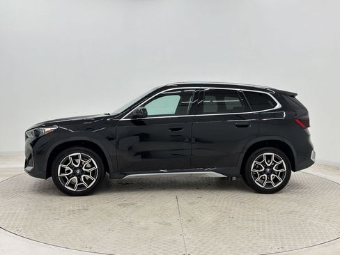 Used 2025 BMW X1 xDrive28i w/ Premium Package AWD/4WD image 2