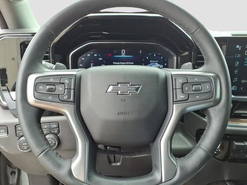 Used 2023 Chevrolet Silverado 1500 LT Trail Boss w/ LT Trail Boss Premium Package AWD/4WD image 24