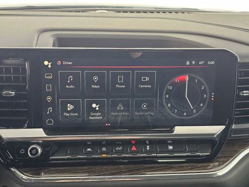 Used 2024 GMC Sierra 1500 Elevation image 24