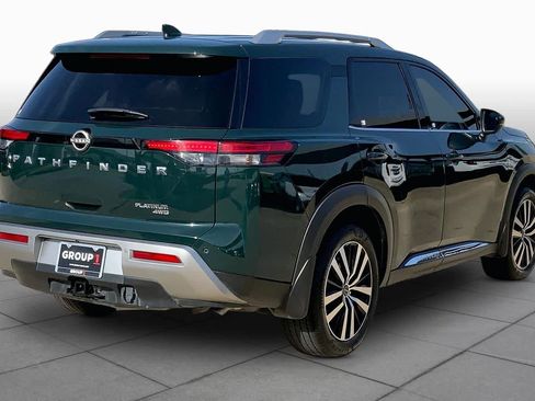 Used 2023 Nissan Pathfinder Platinum AWD/4WD image 12