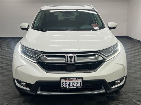 Used 2018 Honda CR-V Touring image 3