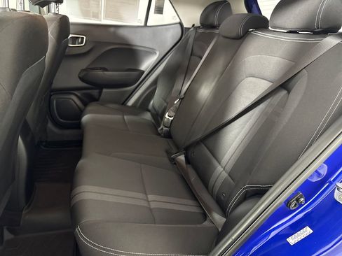 Used 2020 Hyundai Venue SEL w/ Convenience + Premium Package FWD image 14