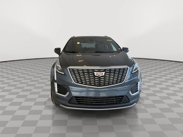 Certified 2020 Cadillac XT5 Premium Luxury w/ LPO, Floor Liner Package FWD image 4